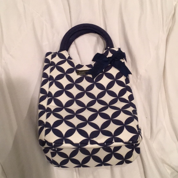 Ellen Tracy Handbags - Ellen Tracy lunch bag